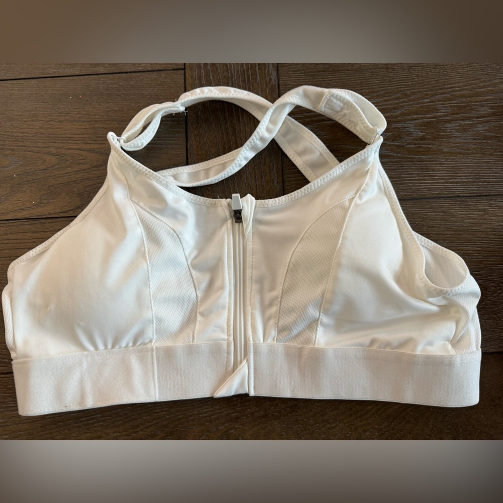 NWOT White Sports Bra with Front Zipper